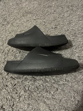Nike calm slides